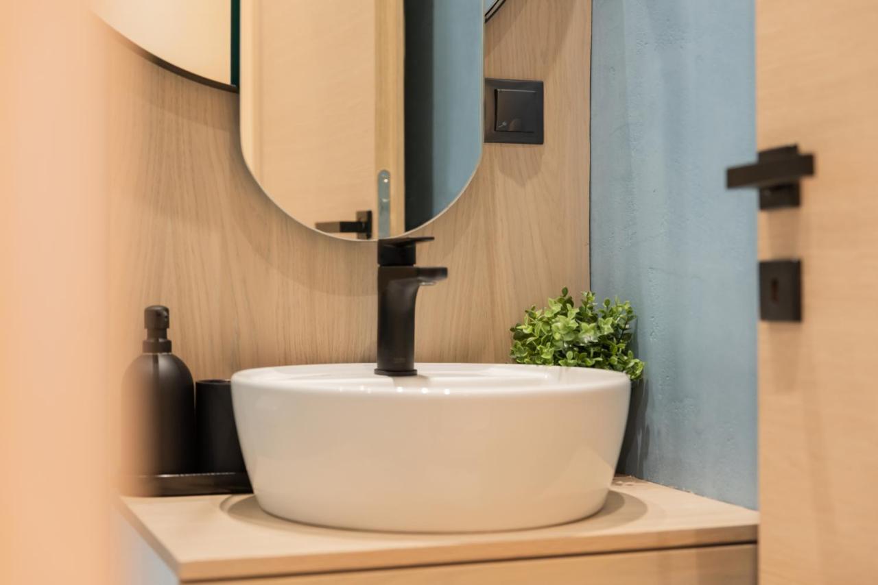 Madam Apartments - Elegant, Cozy, Comfortable, Central Яніна Екстер'єр фото